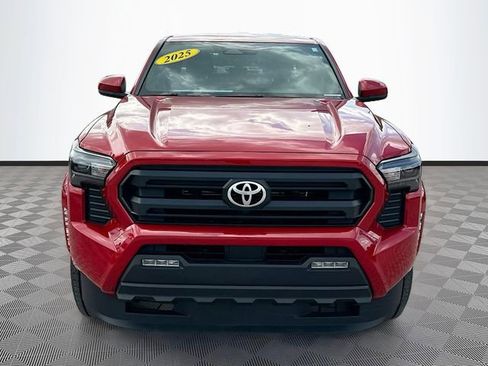 Used 2025 Toyota Tacoma SR5 AWD/4WD image 2