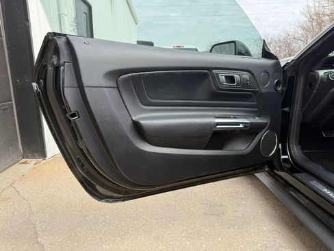 Used 2019 Ford Mustang GT Premium w/ Equipment Group 401A image 11