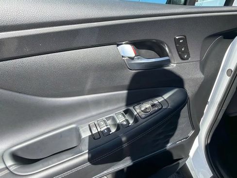Used 2023 Hyundai Santa Fe Limited AWD/4WD image 17