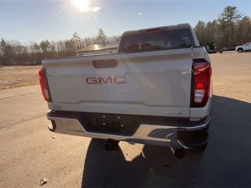 New 2026 GMC Sierra 3500 SLE w/ SLE Value Package image 8