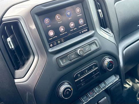 Used 2021 Chevrolet Silverado 1500 Custom image 26