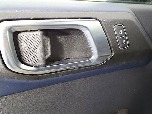 Used 2022 Ford Bronco Outer Banks image 16