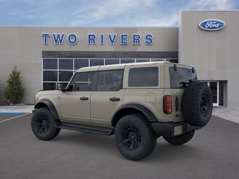 New 2026 Ford Bronco Outer Banks image 4