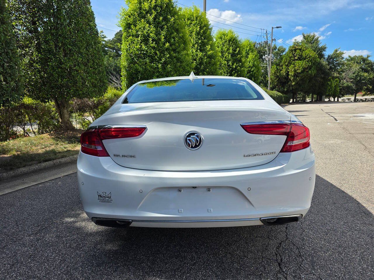 Used 2018 Buick LaCrosse Essence FWD image 4
