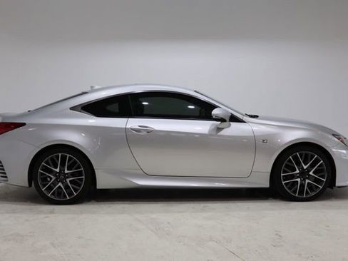 Used 2016 Lexus RC 200t RWD image 8