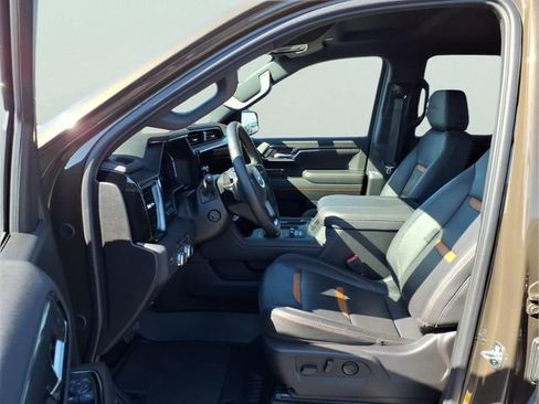 Certified 2024 GMC Sierra 1500 AT4 w/ Technology Package image 23