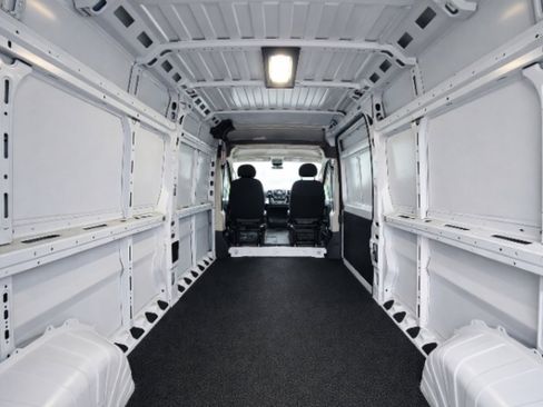 Used 2021 RAM ProMaster 2500 w/ Interior LED Lighting Group image 10