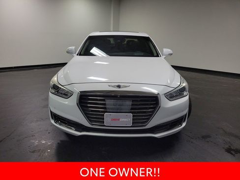 Used 2017 Genesis G90 3.3T Premium RWD image 3
