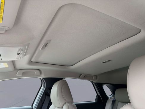 Certified 2025 MAZDA CX-30 AWD 2.5 S w/ Preferred Package image 33