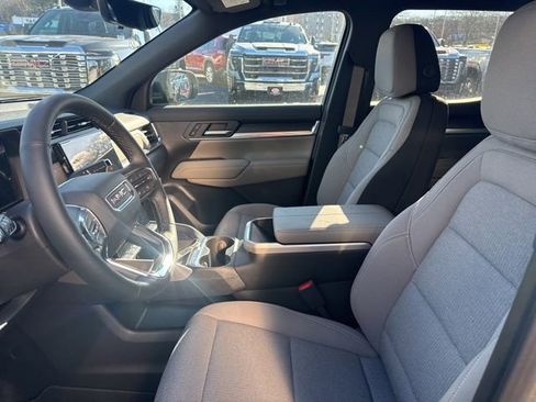 New 2026 GMC Terrain Elevation image 11