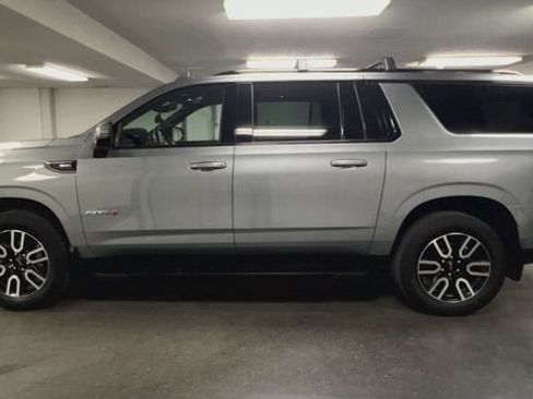 Certified 2023 GMC Yukon XL AT4 AWD/4WD image 5
