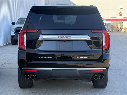 Used 2022 GMC Yukon Denali w/ Max Trailering Package image 5