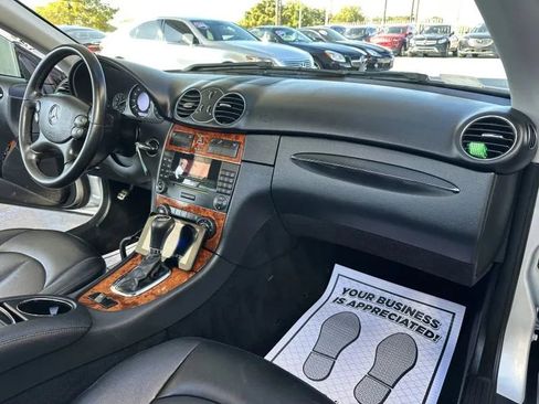 Used 2007 Mercedes-Benz CLK 350 Cabriolet image 39