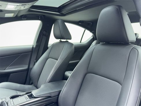 Used 2023 Lexus IS 300 AWD w/ Premium Package image 35