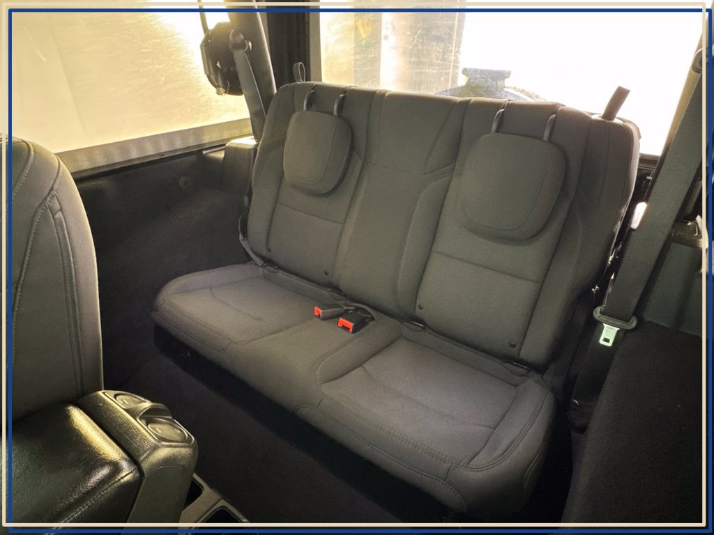 Used 2022 Jeep Wrangler Sport AWD/4WD image 36
