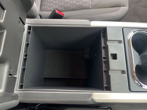 Certified 2024 Nissan Titan SV w/ SV Convenience Package image 24