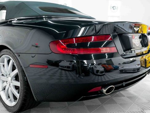 Used 2006 Aston Martin DB9 Volante RWD image 39