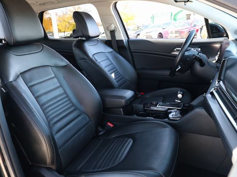 Used 2023 Kia Sportage SX image 33