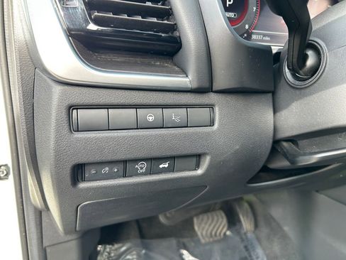 Used 2023 Nissan Rogue Platinum w/ Platinum Premium Package image 21