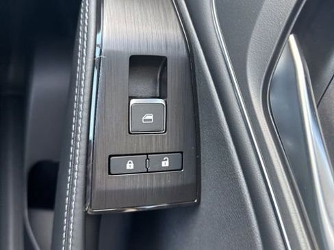 New 2026 Nissan Rogue Platinum image 21