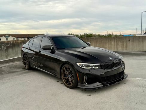 Used 2020 BMW M340i RWD image 2