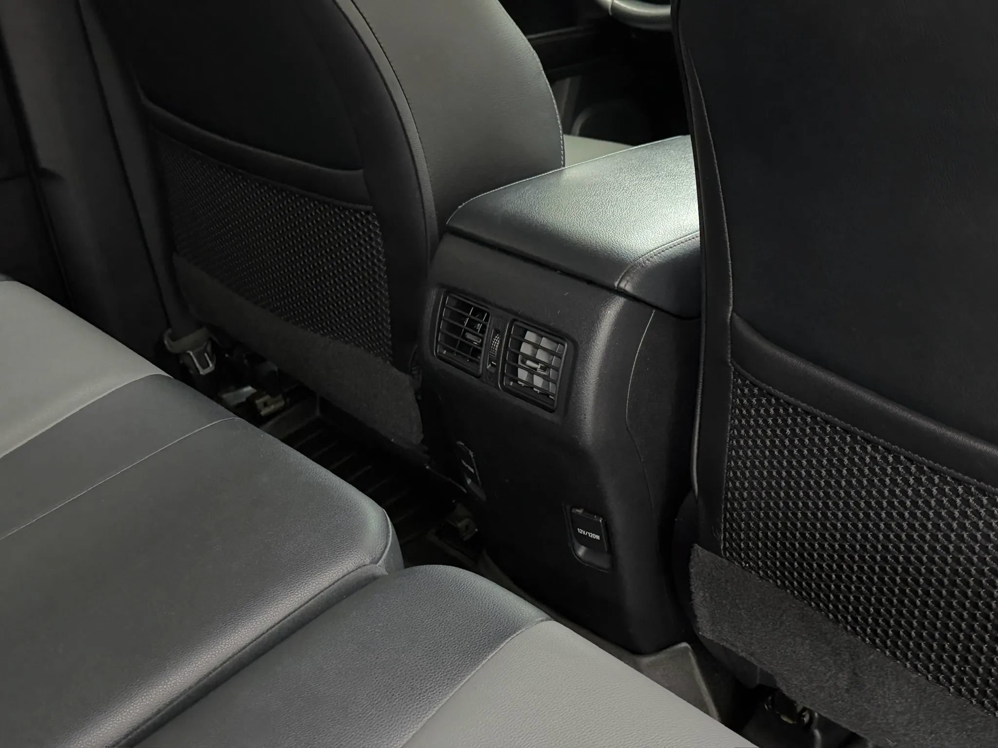 Used 2016 Toyota 4Runner SR5 Premium AWD/4WD image 96