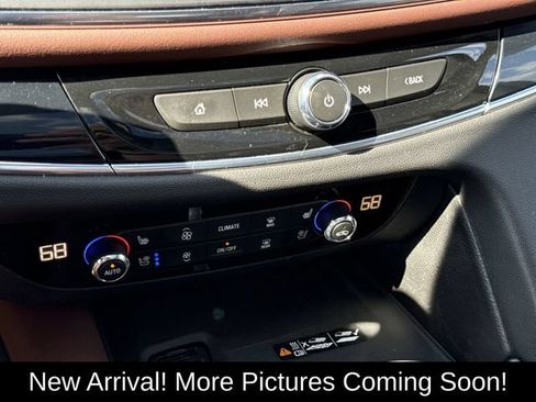 Certified 2020 Buick Enclave Avenir w/ Avenir Technology Package AWD/4WD image 18