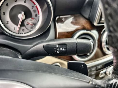 Used 2014 Mercedes-Benz CLA 250 4MATIC image 16
