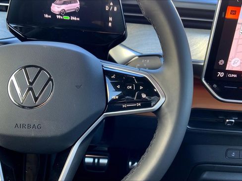 New 2025 Volkswagen ID. Buzz Pro S RWD image 16