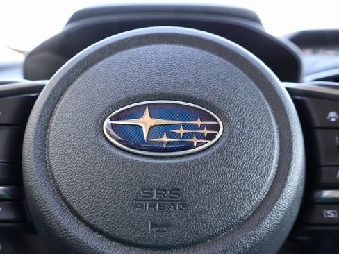 Used 2023 Subaru Forester Premium image 29