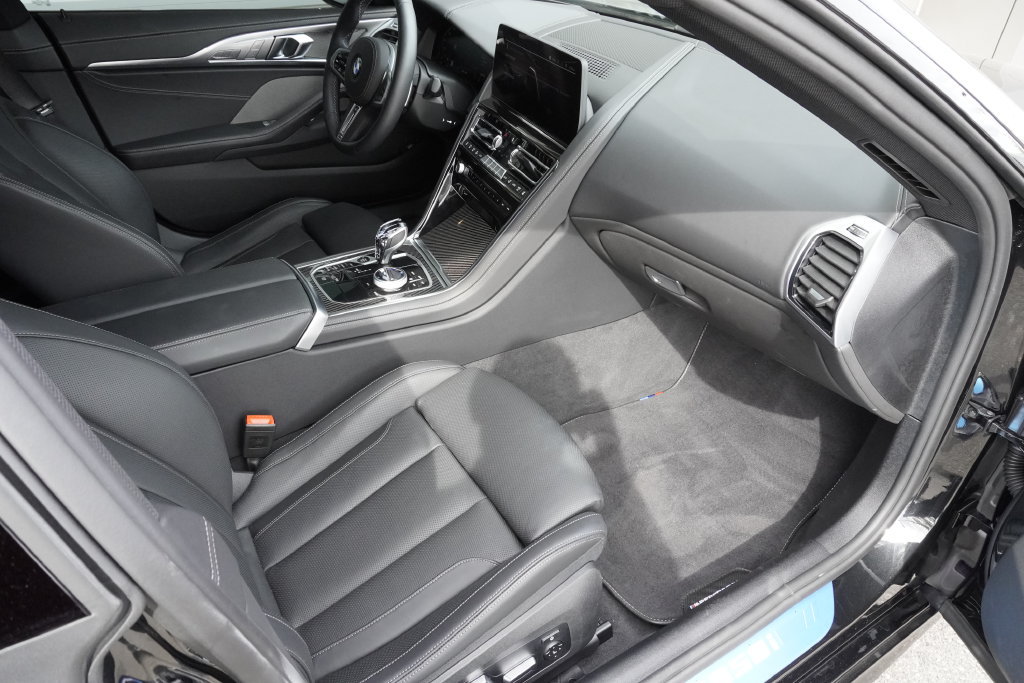 Used 2026 BMW M850i xDrive AWD/4WD image 20