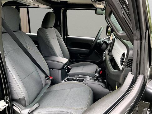 New 2026 Jeep Gladiator Sport AWD/4WD image 20