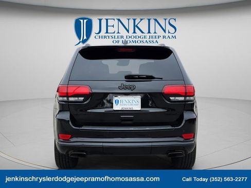 Certified 2021 Jeep Grand Cherokee Limited X AWD/4WD image 4