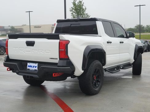 Used 2026 Toyota Tacoma TRD Pro AWD/4WD image 5