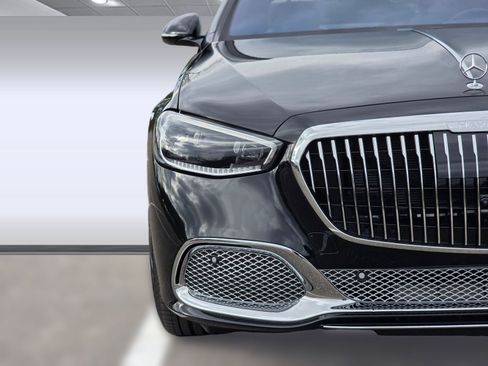New 2026 Mercedes-Benz Maybach S 680 4MATIC image 18