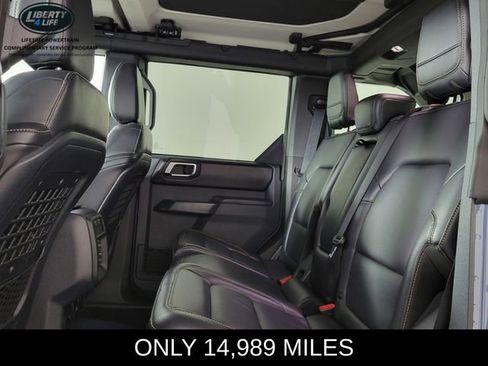 Used 2025 Ford Bronco Badlands AWD/4WD image 15