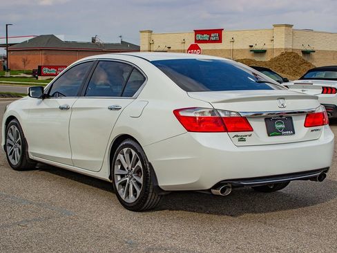 Used 2013 Honda Accord Sport image 7