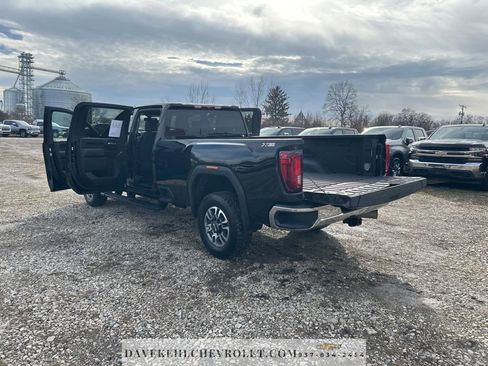 Certified 2022 GMC Sierra 2500 SLT w/ X31 Off-Road Package image 32