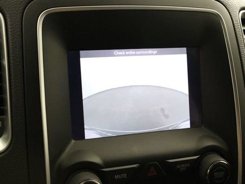 Used 2020 Dodge Durango SXT RWD image 32