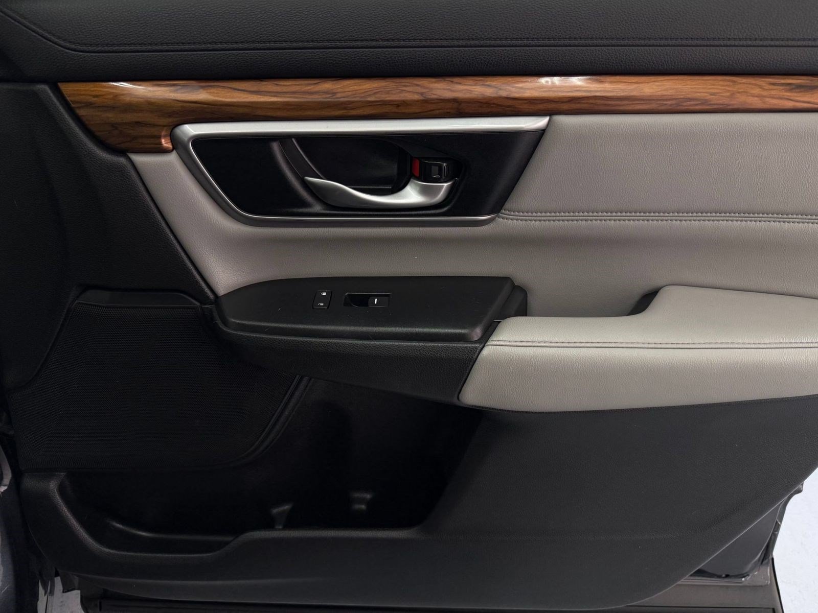 Used 2017 Honda CR-V EX-L image 28