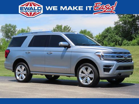 Used 2023 Ford Expedition Platinum AWD/4WD image 1