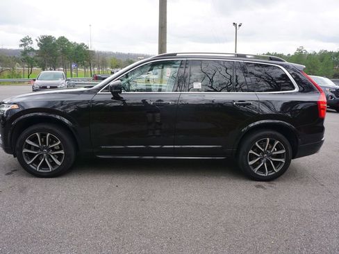 Used 2017 Volvo XC90 T6 Momentum w/ Vision Package image 19