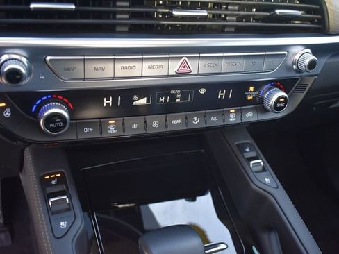 Certified 2021 Kia Telluride SX w/ SX Prestige Package AWD/4WD image 33