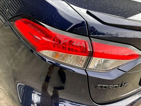 Used 2023 Toyota Corolla SE image 27