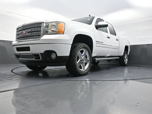 Used 2012 GMC Sierra 2500 Denali AWD/4WD image 33