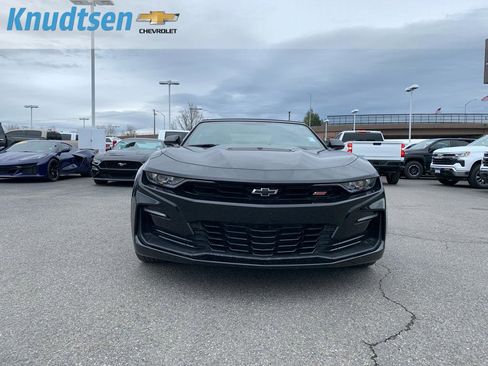 Used 2020 Chevrolet Camaro SS image 2