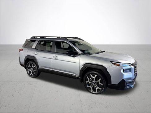 Used 2026 Subaru Outback Touring XT image 5