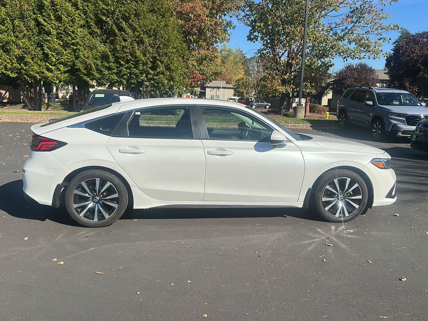 Used 2024 Honda Civic EX-L image 5