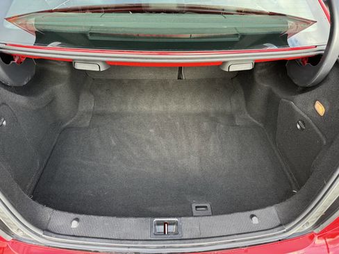 Used 2013 Mercedes-Benz C 350 Sport image 11