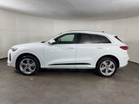 Used 2025 Audi Q5 Premium Plus w/ Premium Plus image 4